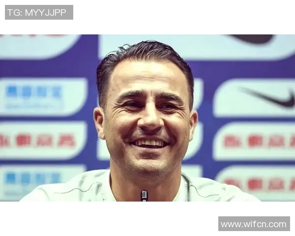 四十五岁足球明星的传奇人生与职业生涯回顾